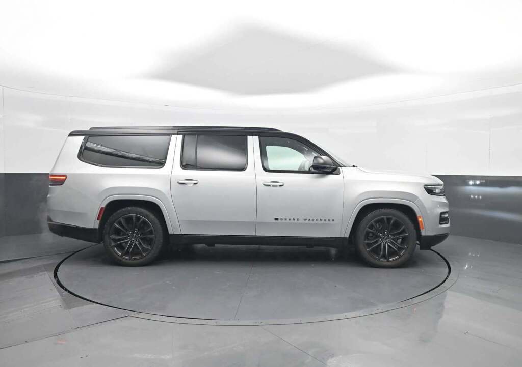 2024 Jeep Grand Wagoneer L Series II 4x4