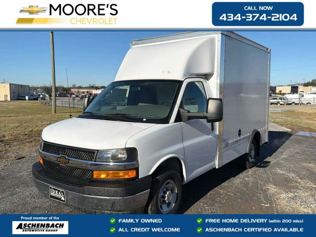 2024 Chevrolet Express Cutaway Work Van