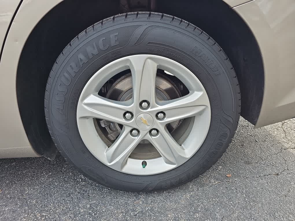 2022 Chevrolet Malibu FWD 1FL