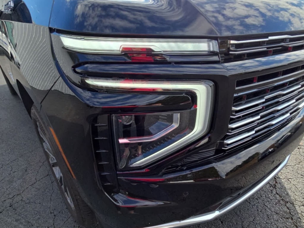 2026 Chevrolet Suburban High Country, 4WD