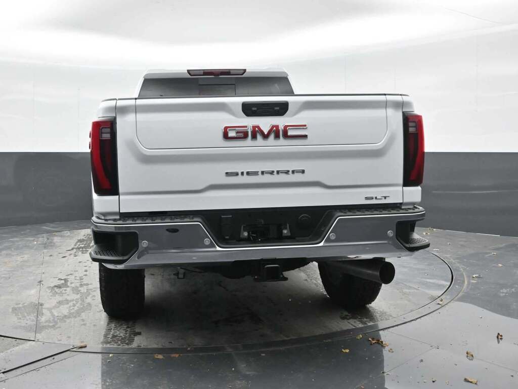 2026 GMC Sierra 2500HD SLT