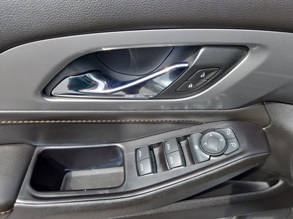 2020 Chevrolet Traverse FWD LT Cloth