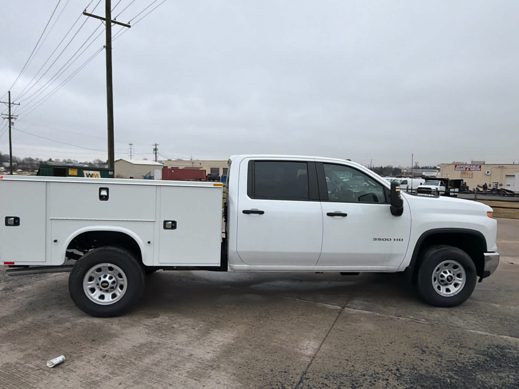 2024 Chevrolet Silverado 3500HD 4WD Crew Cab Long Bed Work Truck