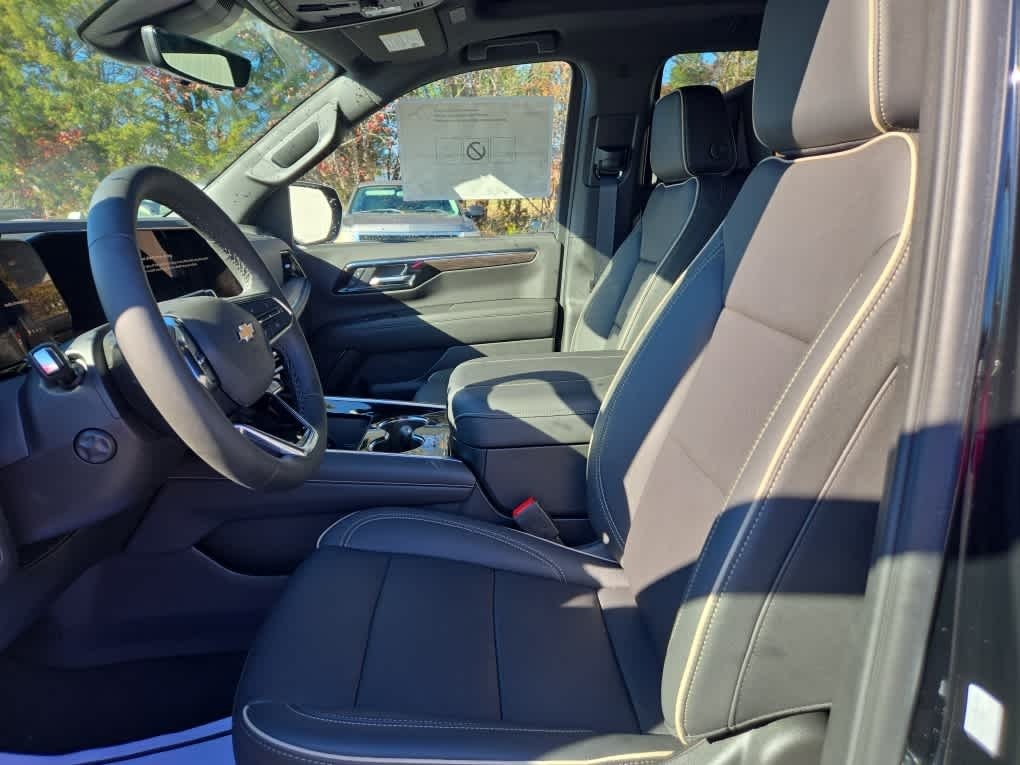 2025 Chevrolet Tahoe 4WD Premier