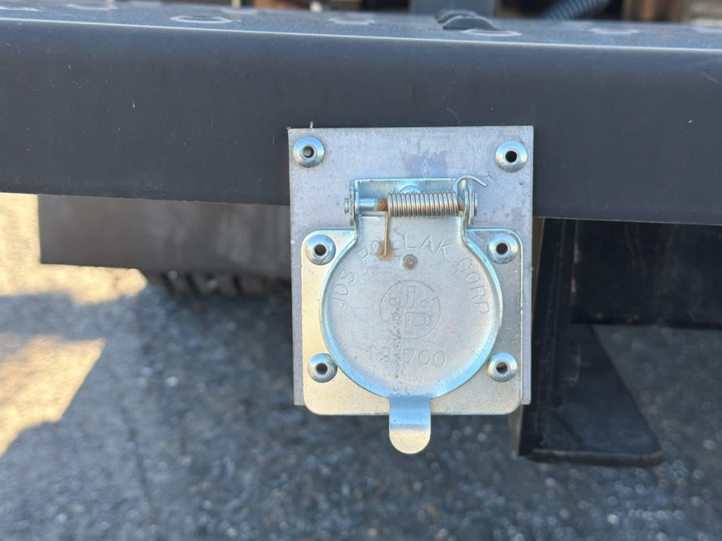 2024 Chevrolet Express Cutaway Work Van