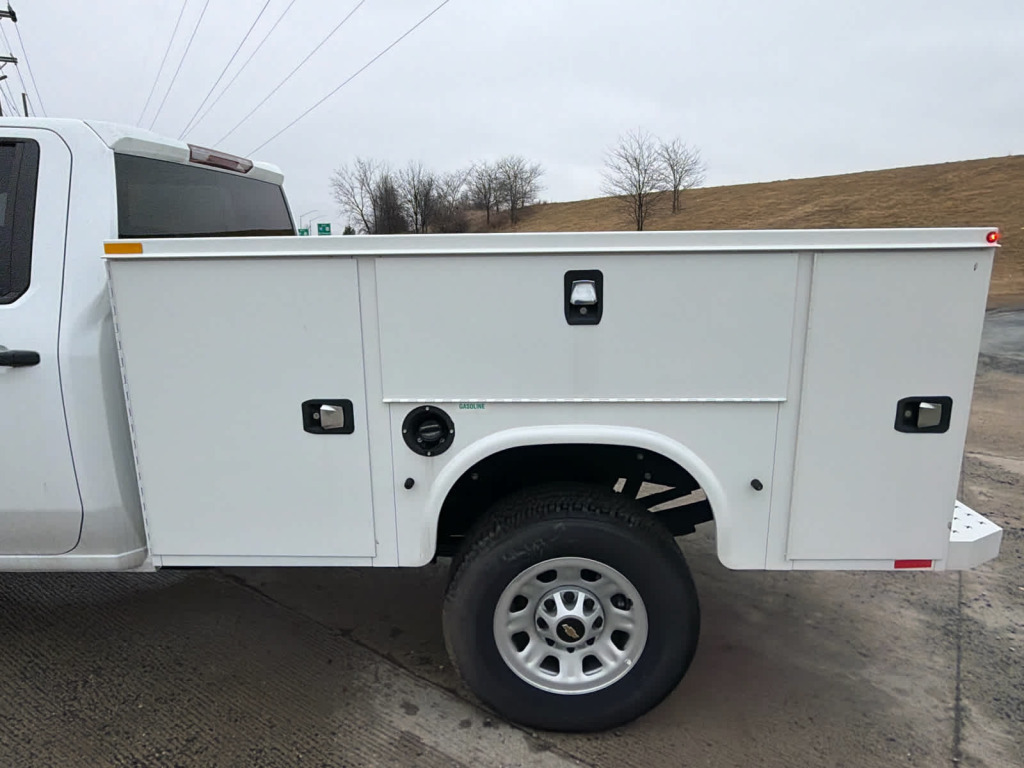 2024 Chevrolet Silverado 3500HD 4WD Crew Cab Long Bed Work Truck