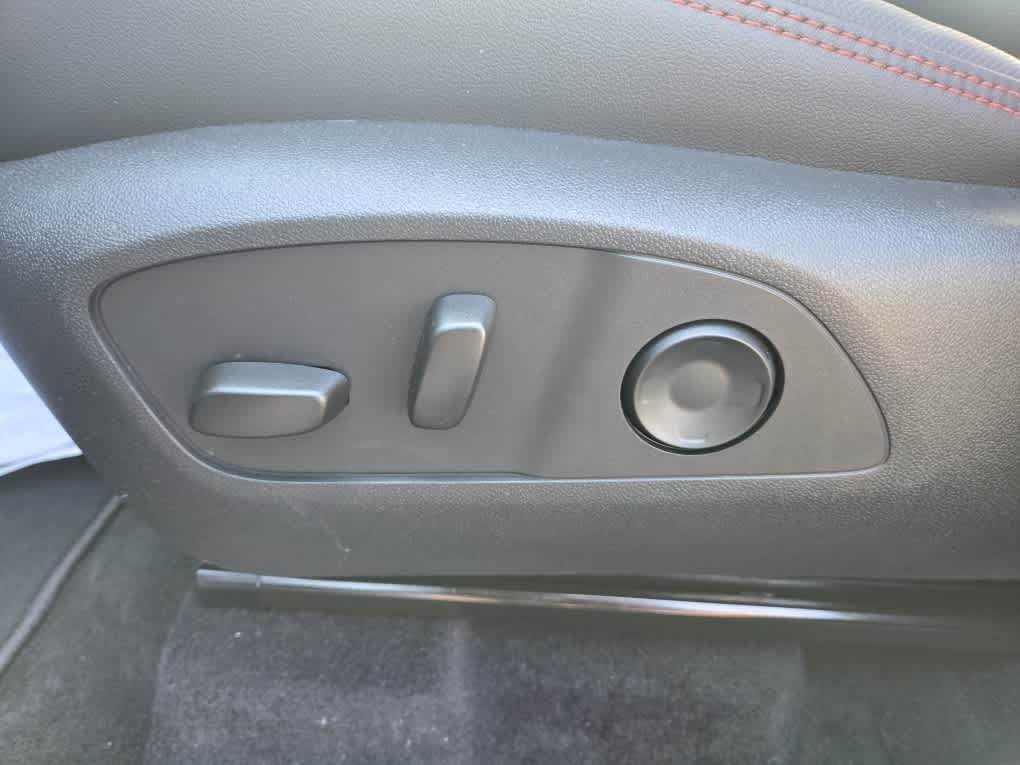 2026 Chevrolet Traverse FWD RS