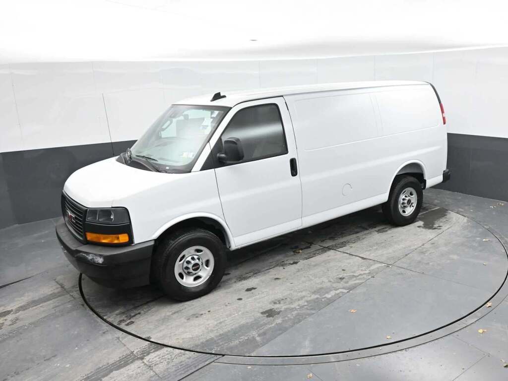 2025 GMC Savana Cargo RWD 2500 Regular Wheelbase Work Van