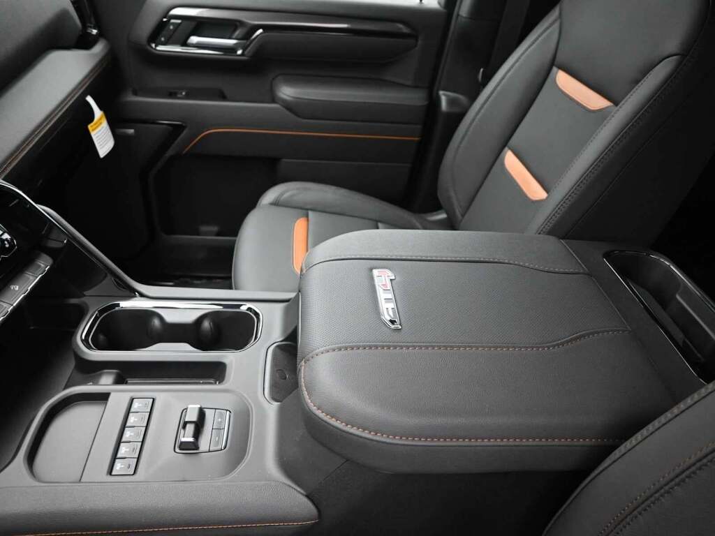 2026 GMC Sierra 2500HD AT4