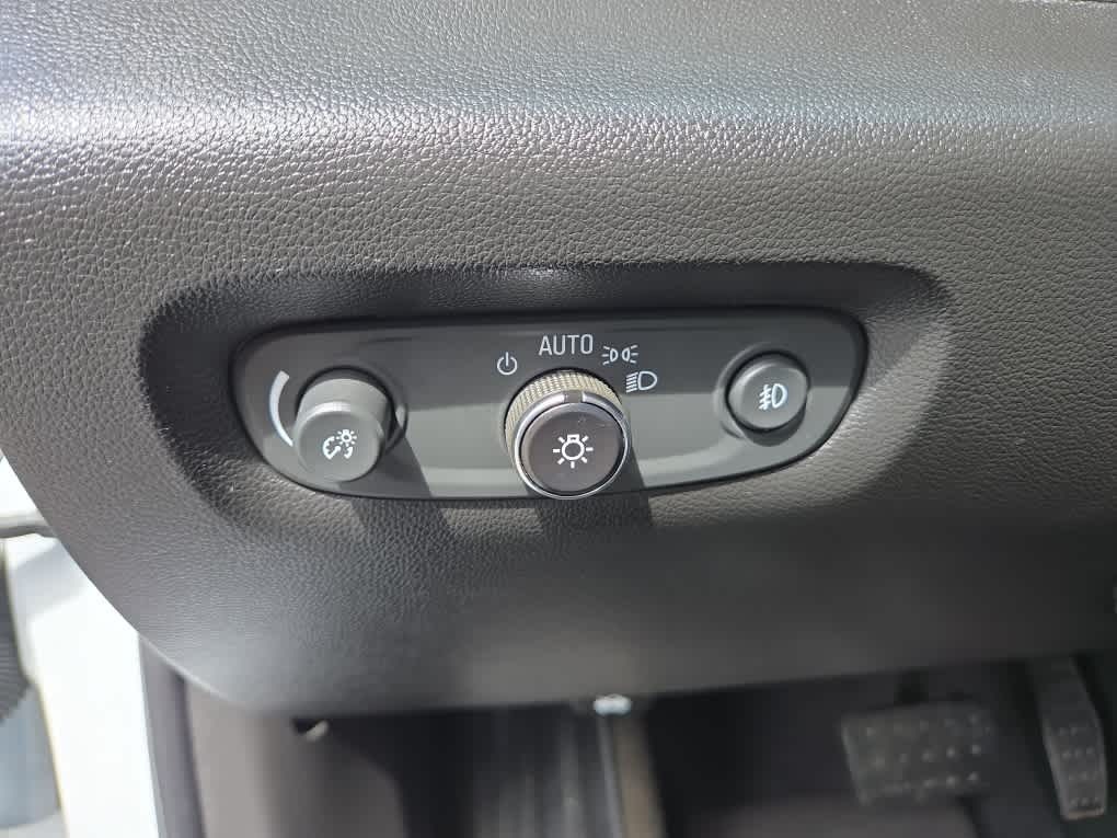 2020 Chevrolet Traverse FWD LT Cloth