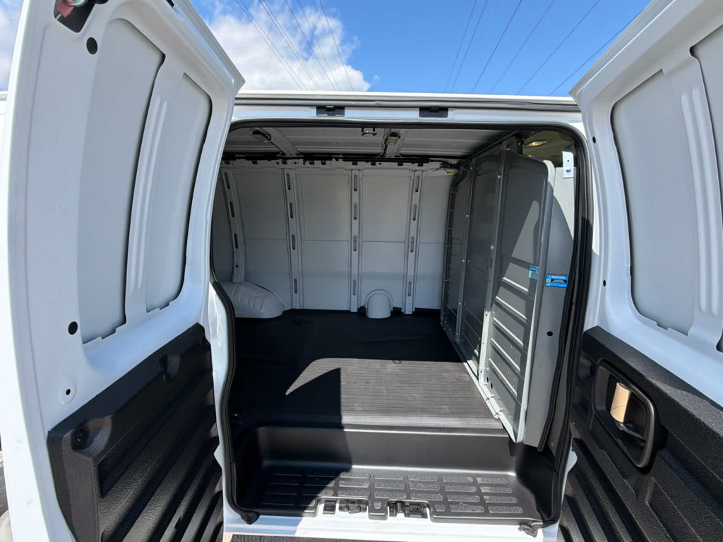2025 Chevrolet Express Cargo RWD 2500 Regular Wheelbase WT