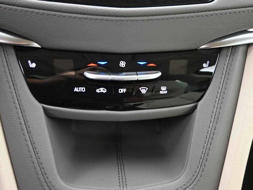 2025 Cadillac XT5 AWD Premium Luxury