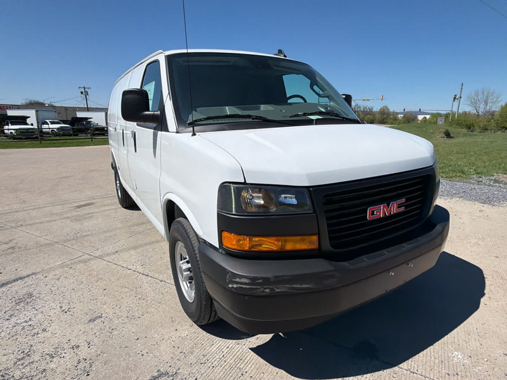 2025 GMC Savana Cargo RWD 2500 Regular Wheelbase Work Van