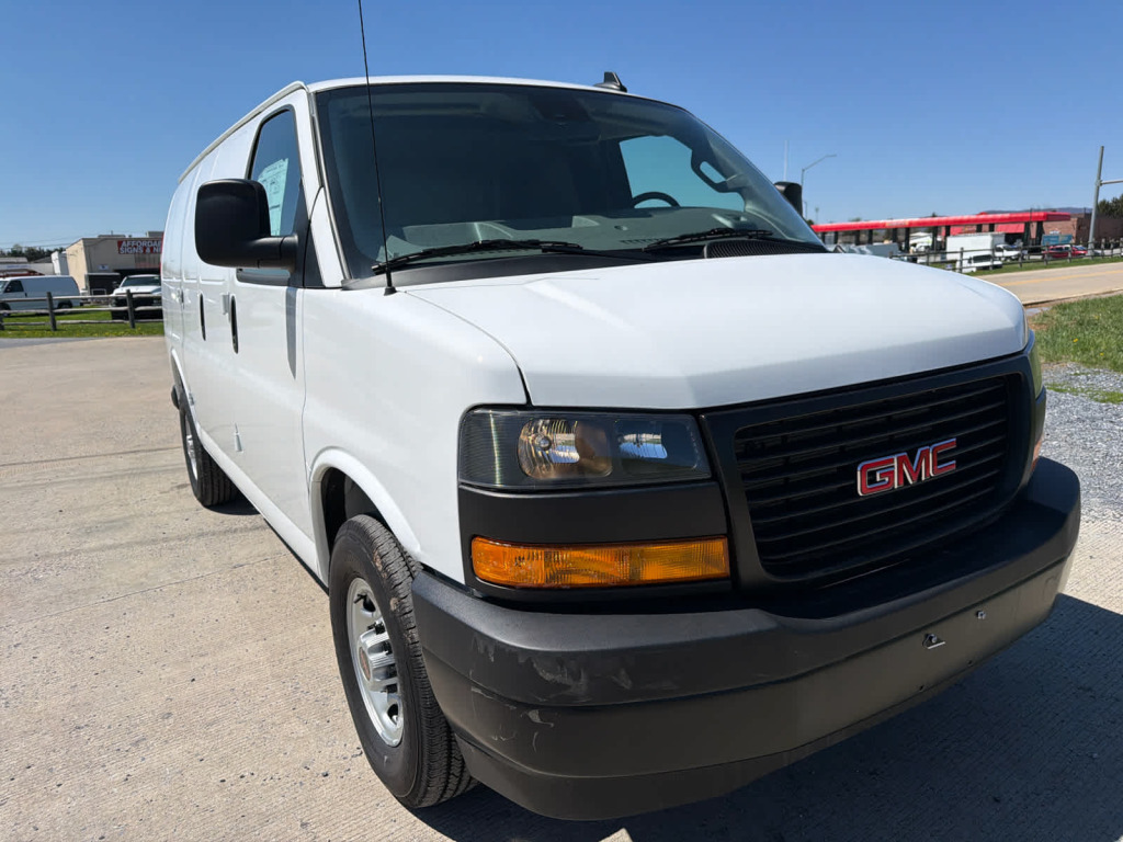 2025 GMC Savana Cargo RWD 2500 Regular Wheelbase Work Van