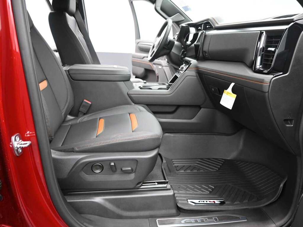 2026 GMC Sierra 2500HD AT4