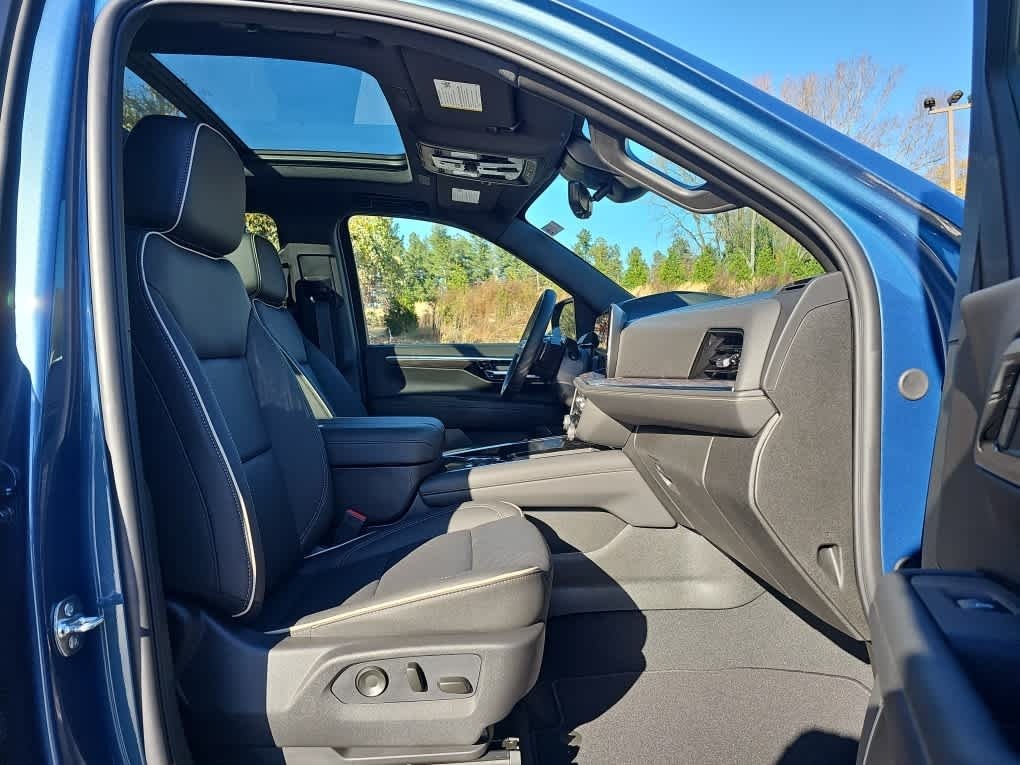 2026 Chevrolet Suburban Premier, 4WD