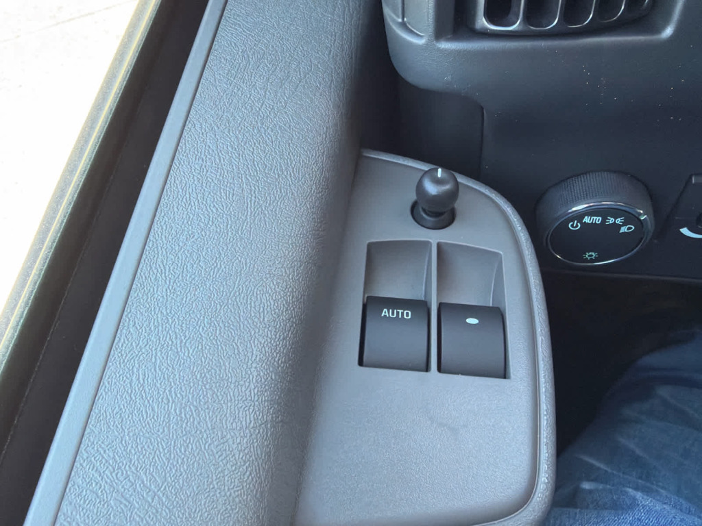 2025 GMC Savana Cargo RWD 2500 Regular Wheelbase Work Van