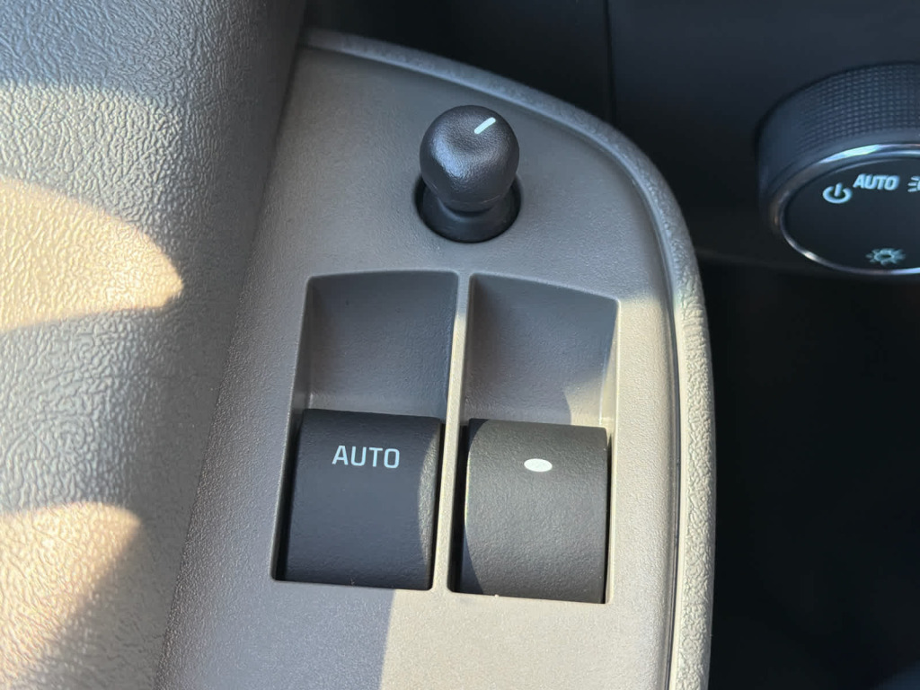 2025 Chevrolet Express Cargo RWD 2500 Regular Wheelbase WT