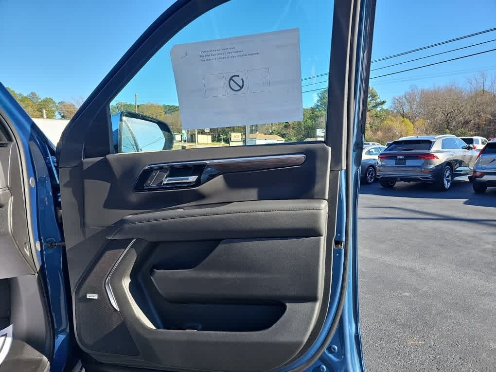 2026 Chevrolet Suburban Premier, 4WD