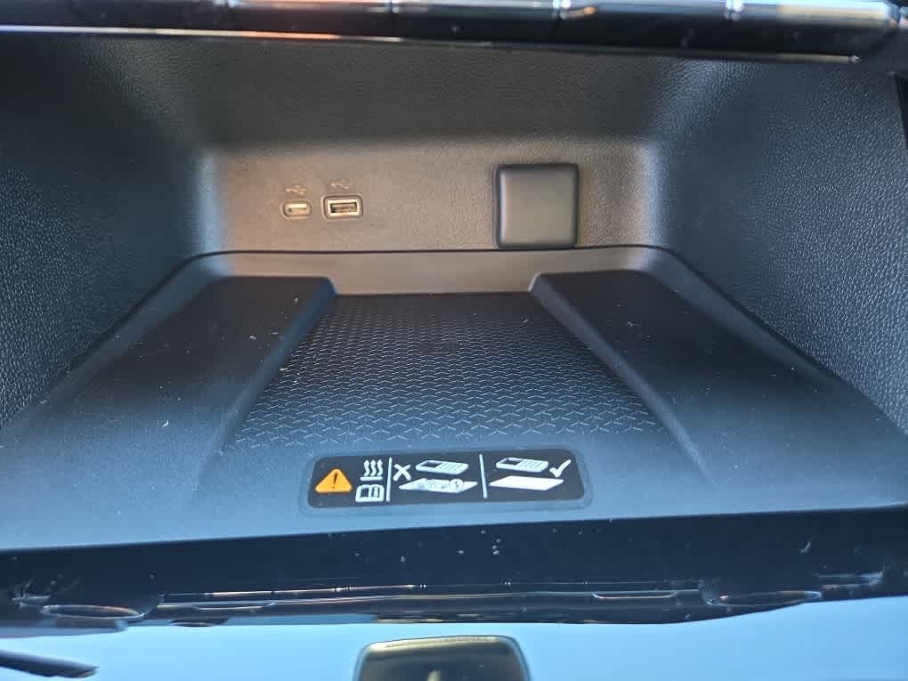 2026 Chevrolet Traverse FWD RS