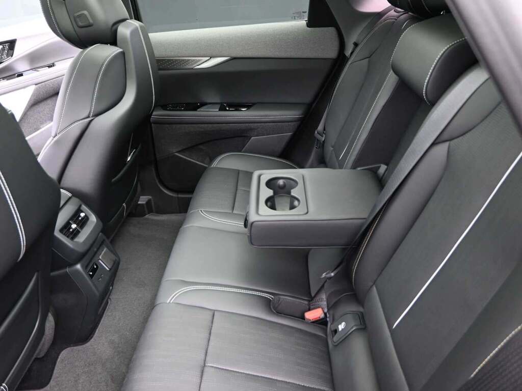 2025 Cadillac OPTIQ Sport 2 AWD