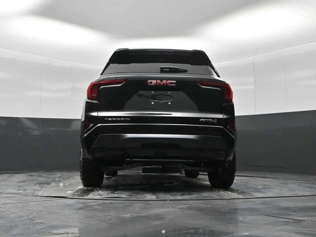2026 GMC Terrain AWD AT4