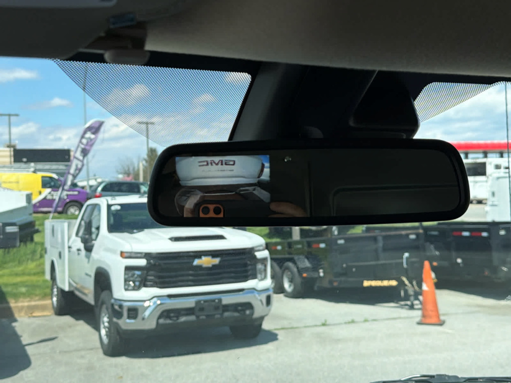 2025 Chevrolet Express Cargo RWD 2500 Regular Wheelbase WT