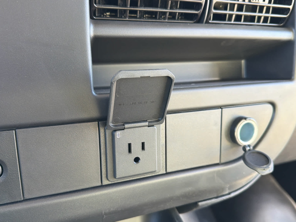 2024 Chevrolet Express Cutaway Work Van