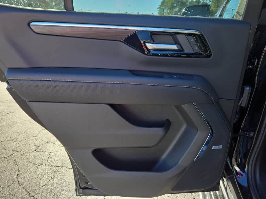 2025 Chevrolet Tahoe 4WD Premier