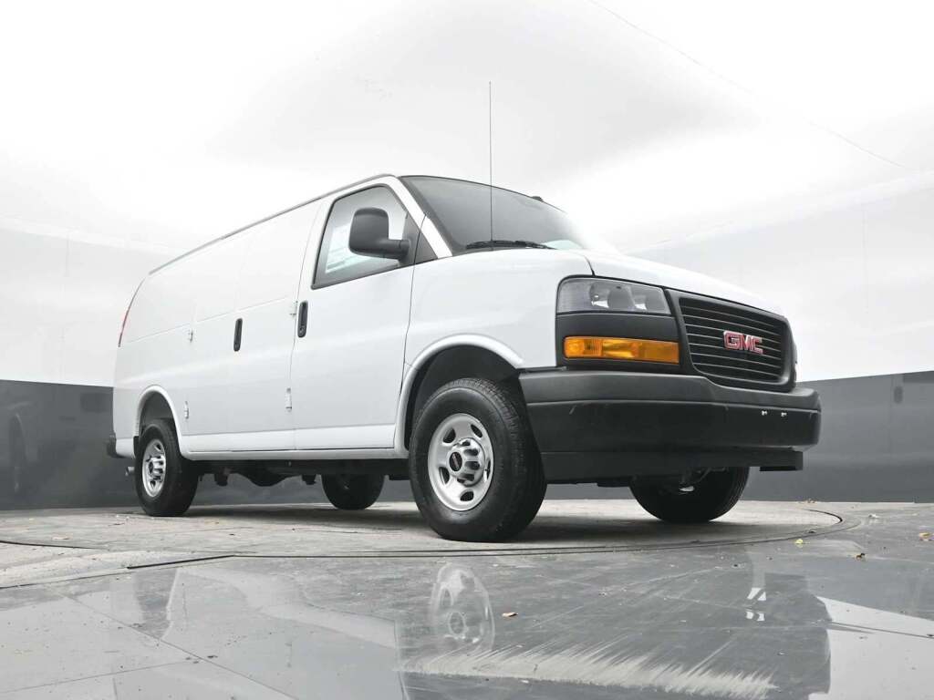2025 GMC Savana Cargo RWD 2500 Regular Wheelbase Work Van