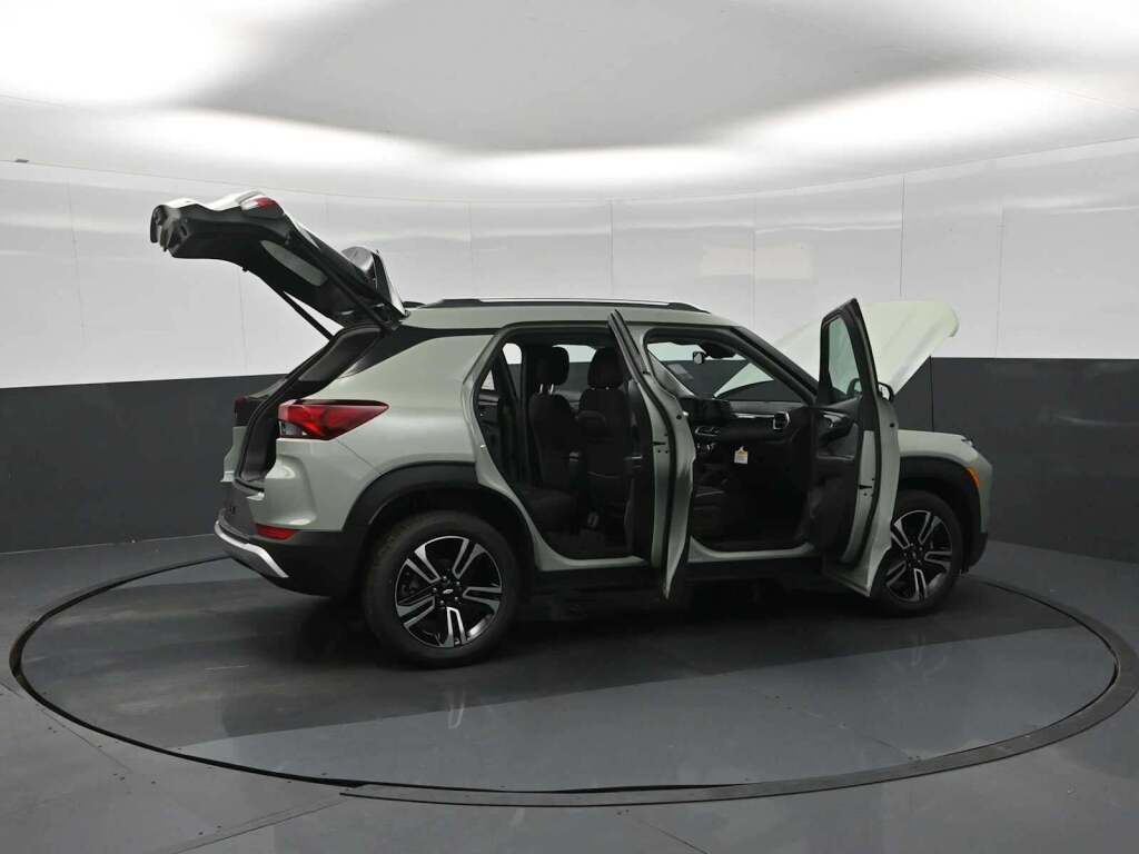 2026 Chevrolet Trailblazer FWD LT