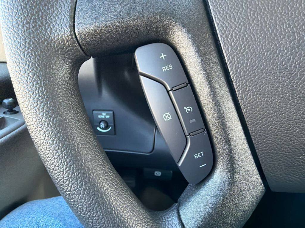 2025 Chevrolet Express Cargo RWD 2500 Regular Wheelbase WT