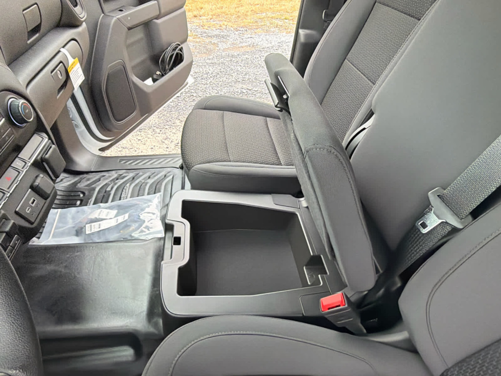 2024 Chevrolet Silverado 3500HD 4WD Crew Cab Long Bed Work Truck