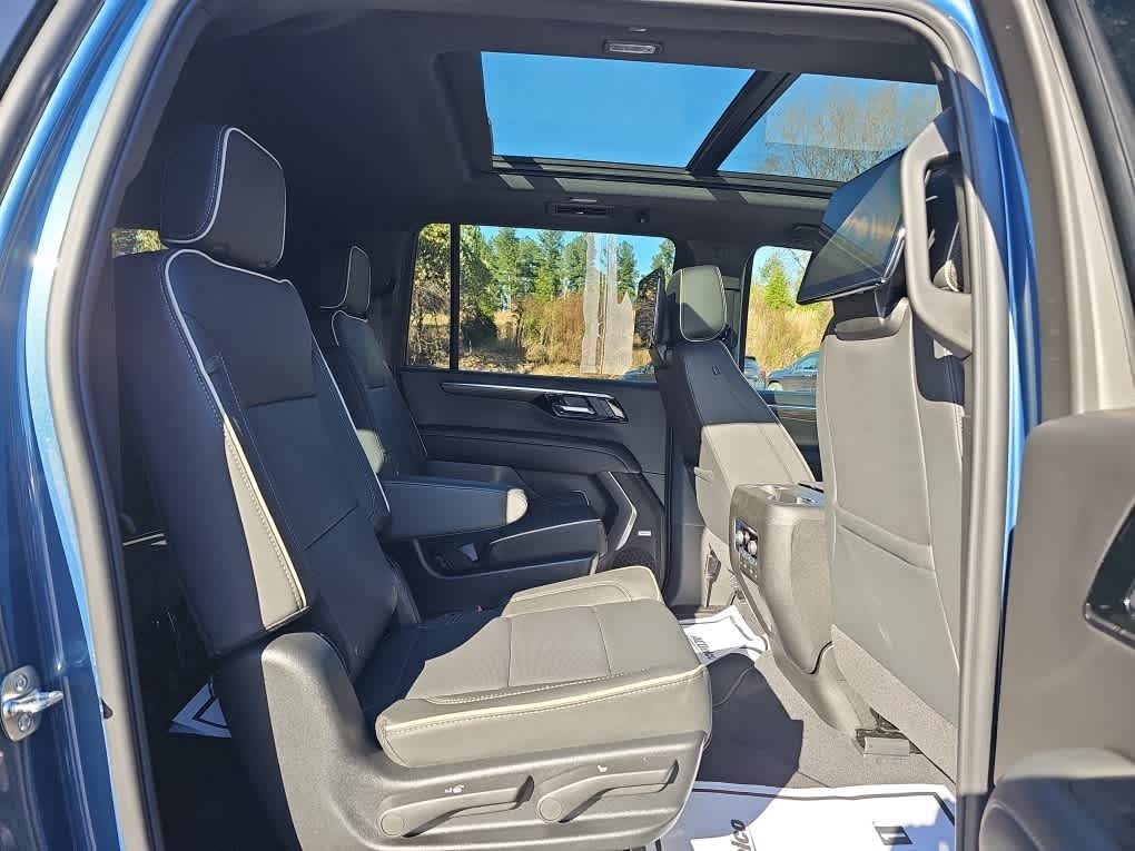 2026 Chevrolet Suburban Premier, 4WD