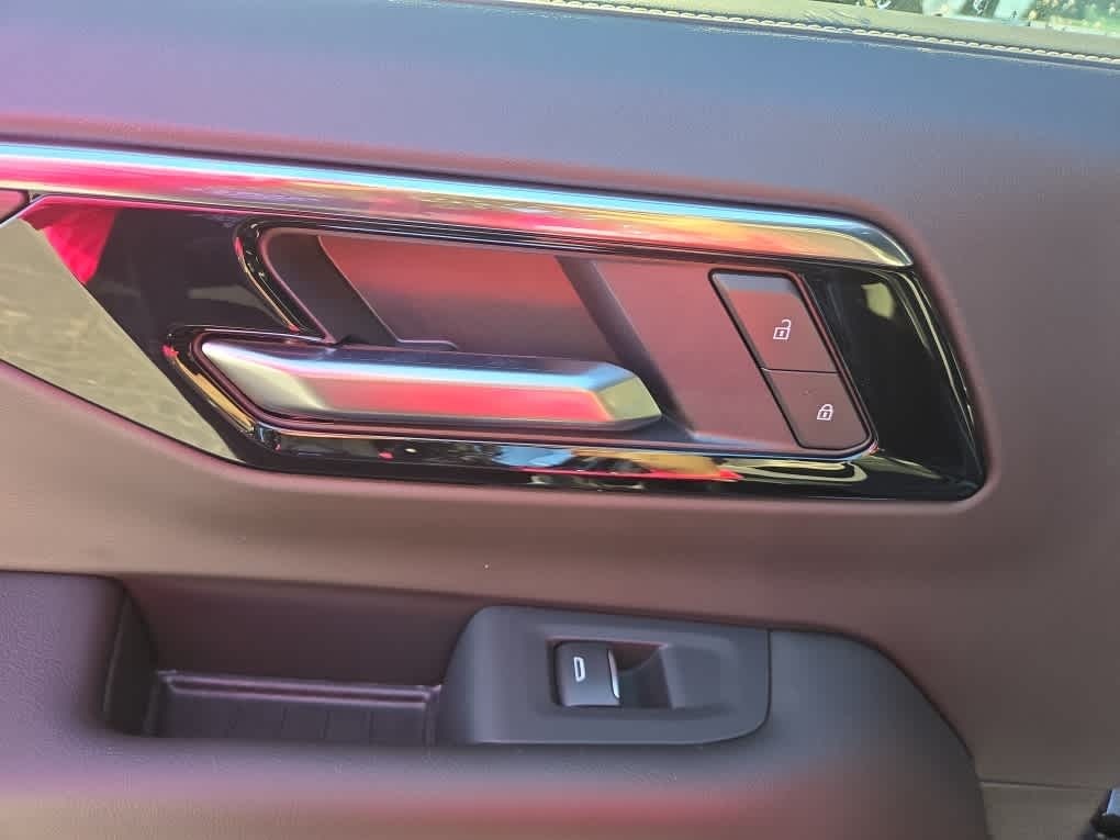 2025 Chevrolet Tahoe 4WD Premier