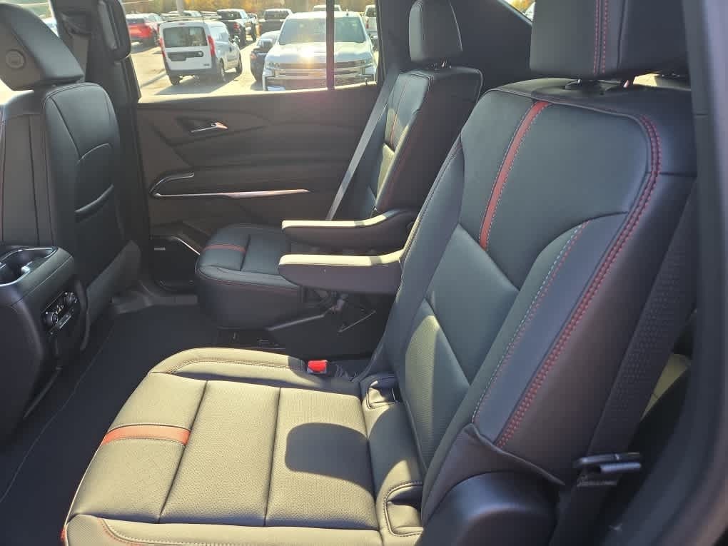 2026 Chevrolet Traverse FWD RS