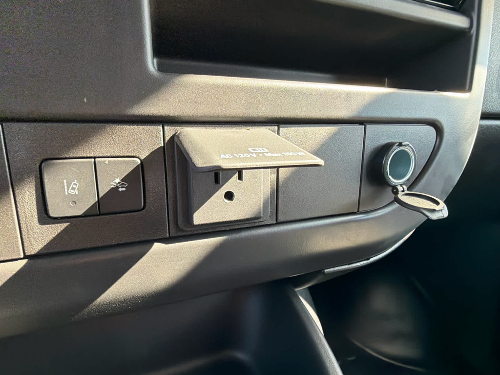 2025 Chevrolet Express Cargo RWD 2500 Regular Wheelbase WT