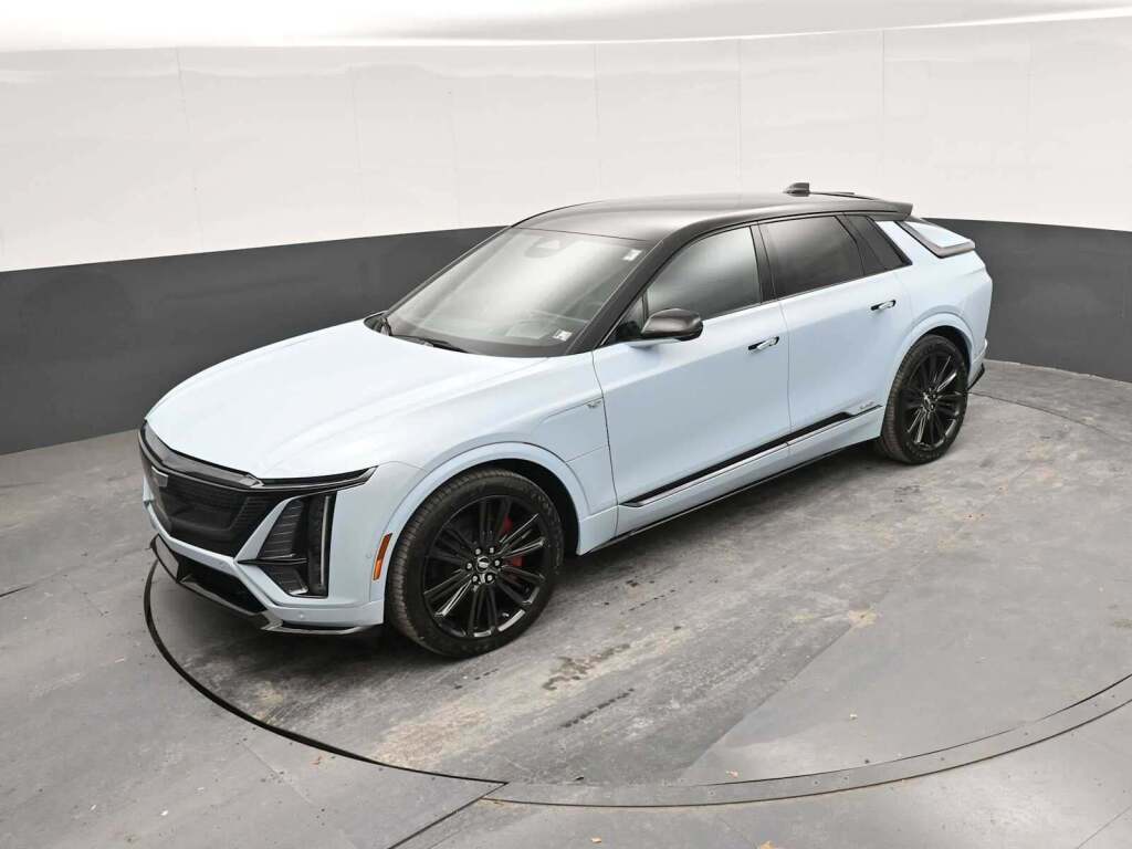 2026 Cadillac LYRIQ V-Series AWD