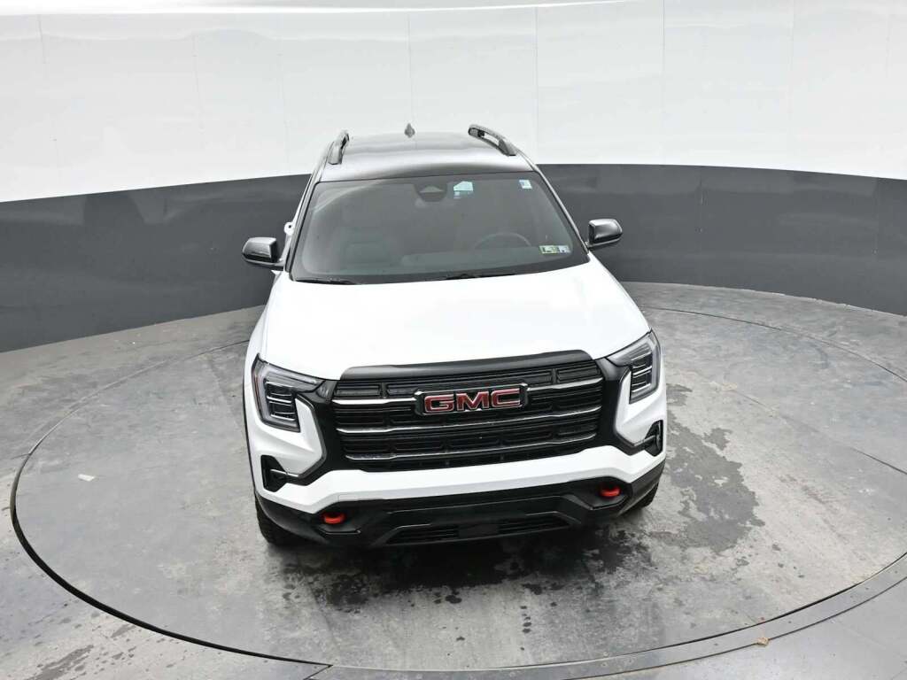 2026 GMC Terrain AWD AT4