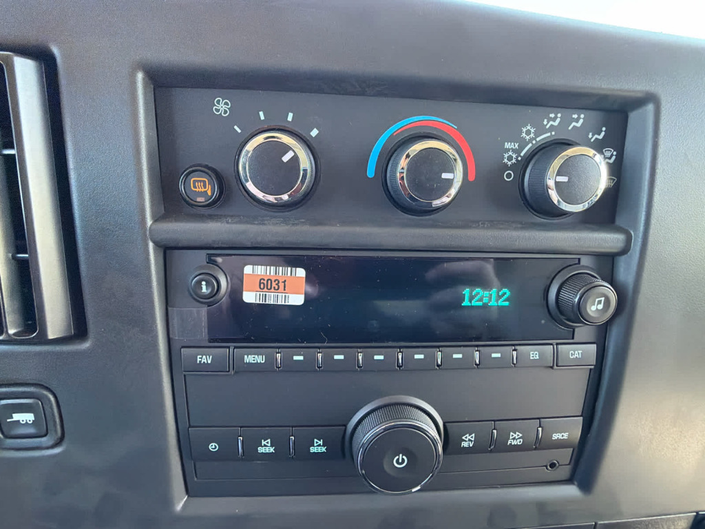 2025 GMC Savana Cargo RWD 2500 Regular Wheelbase Work Van