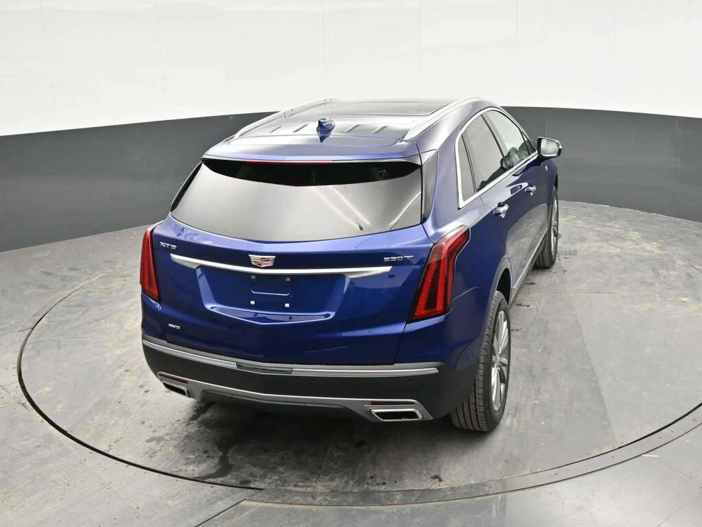 2025 Cadillac XT5 AWD Premium Luxury