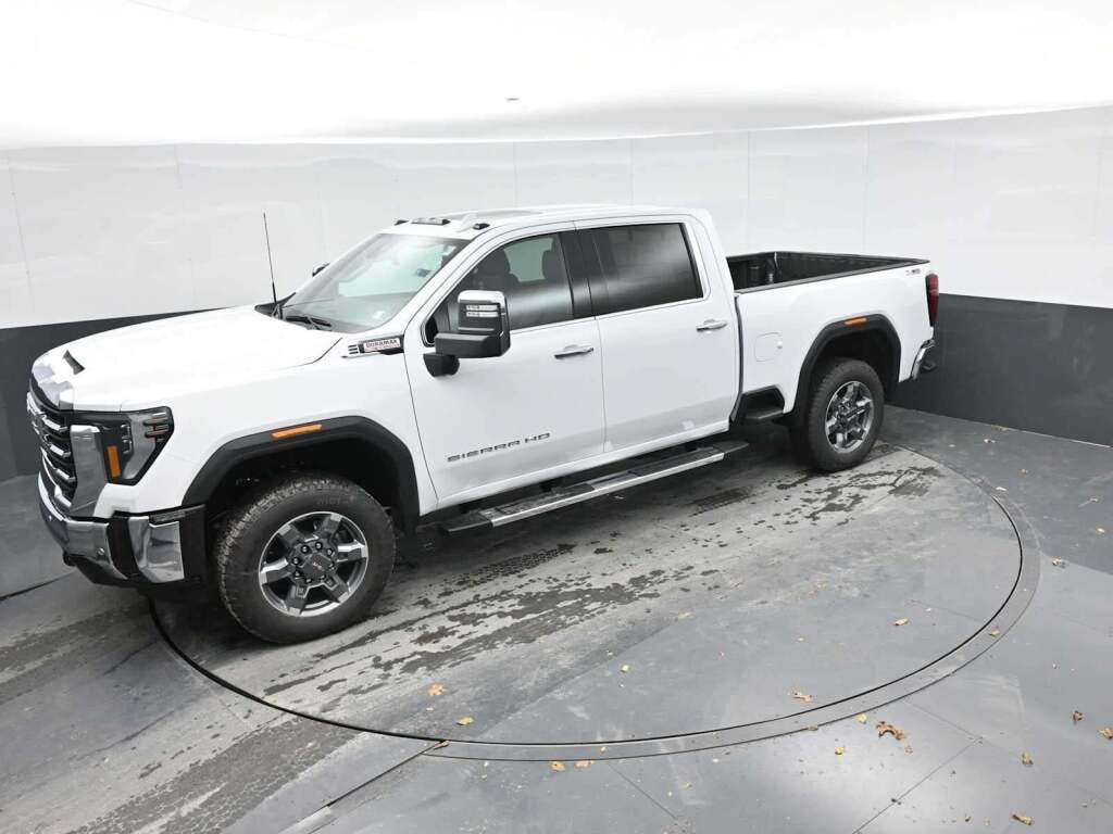 2026 GMC Sierra 2500HD SLT