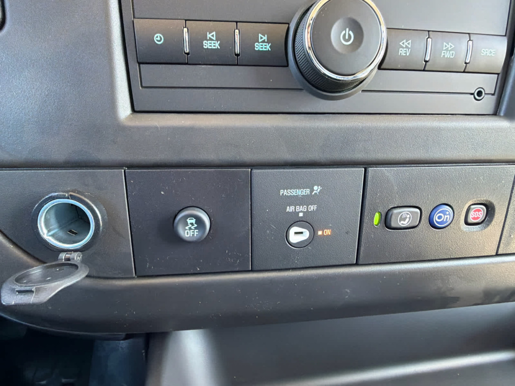 2025 GMC Savana Cargo RWD 2500 Regular Wheelbase Work Van