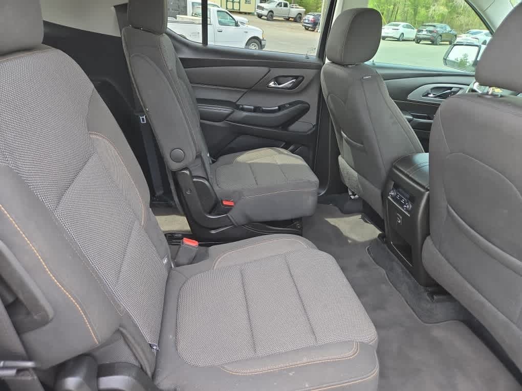 2020 Chevrolet Traverse FWD LT Cloth