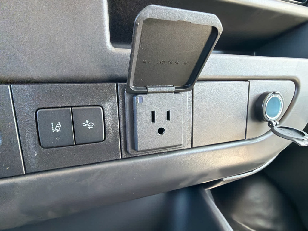 2025 GMC Savana Cargo RWD 2500 Regular Wheelbase Work Van