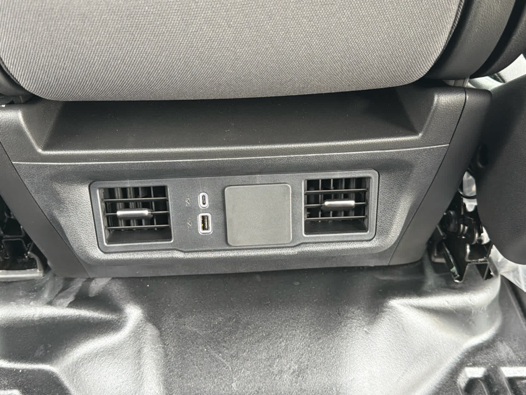 2024 Chevrolet Silverado 3500HD 4WD Crew Cab Long Bed Work Truck