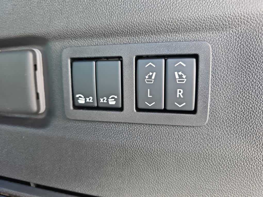 2026 Chevrolet Suburban Premier, 4WD