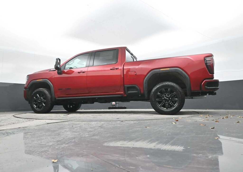 2026 GMC Sierra 2500HD AT4