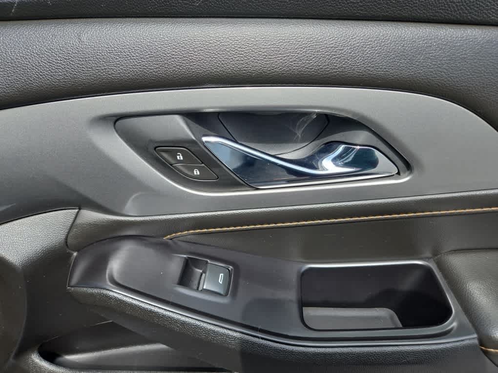 2020 Chevrolet Traverse FWD LT Cloth