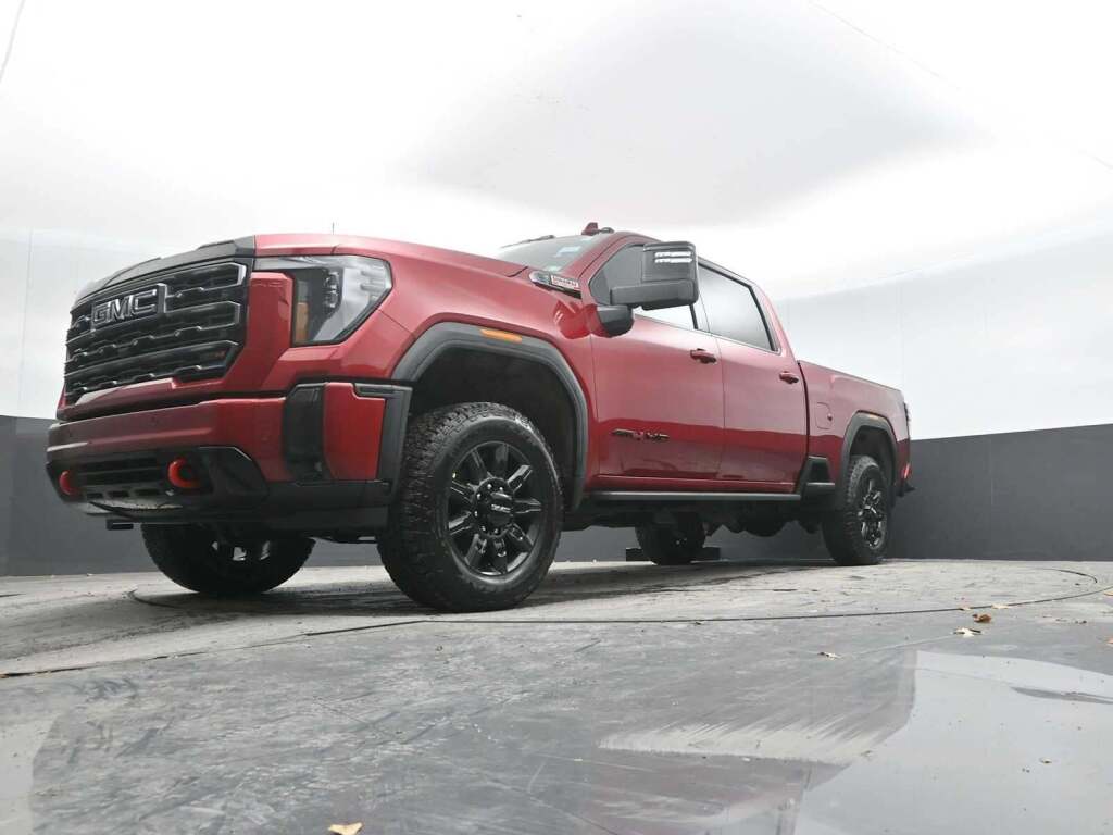 2026 GMC Sierra 2500HD AT4